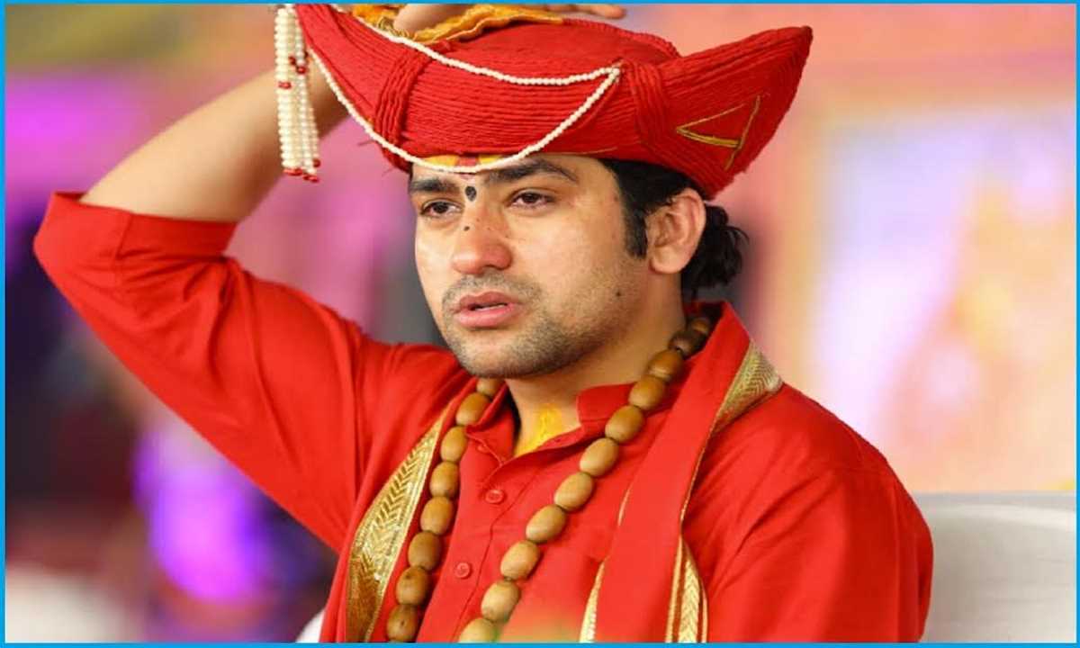 बागेश्वर धाम धीरेन्द्र शास्त्री की चाकरी में 110 सरकारी शिक्षकों की ड्यूटी